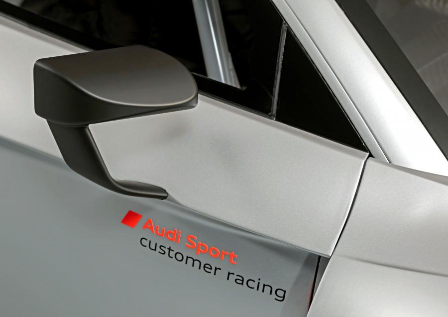 Детали экстерьера Audi R8 LMS 2019 года  (фото 32 из 57)